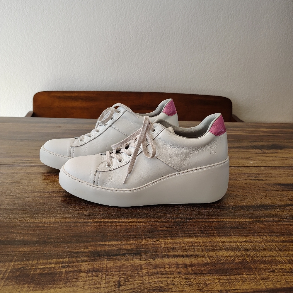 Fly London Delf Platform Wedge sneakers in white leather 40 10